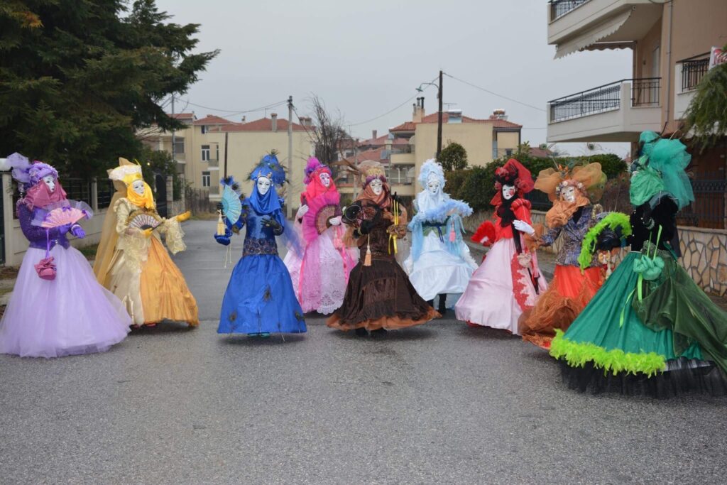Parade of women in costume 